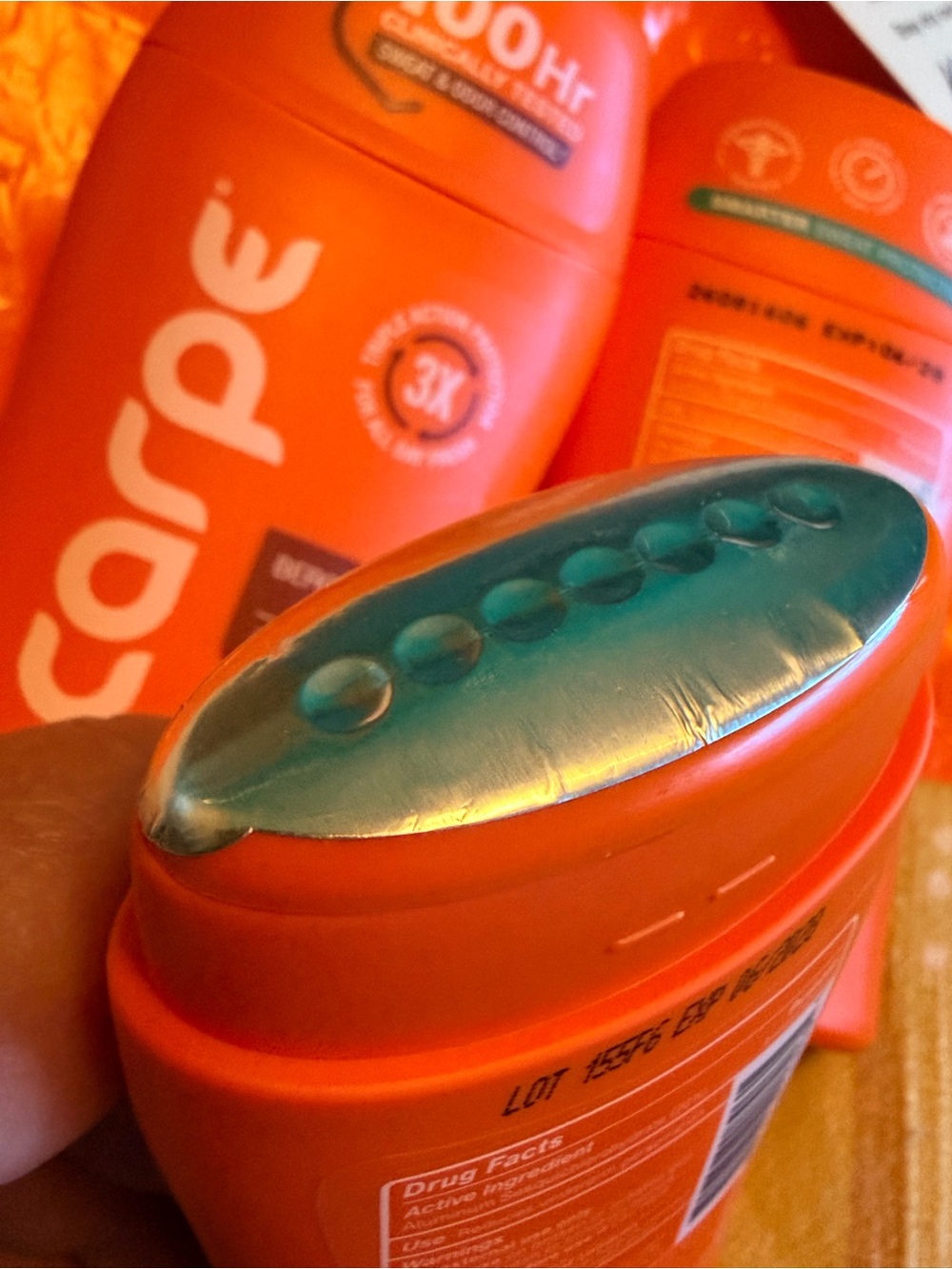 Carpe Antiperspirant Deodorant Trio 2 âBergamot & Oudâ & 1 âClean Sportâ đ
- Picture 3 of 3
